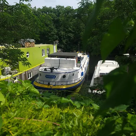 Peniche Refuge Seine Botel Vigneux-sur-Seine